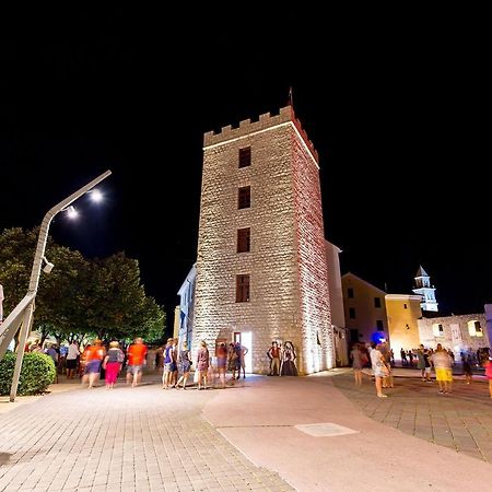 Apartmani Kevric Novi Vinodolski Buitenkant foto