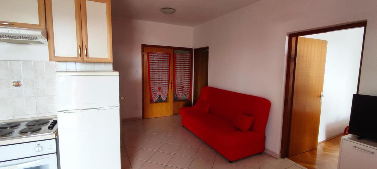 Apartmani Kevric Novi Vinodolski Buitenkant foto