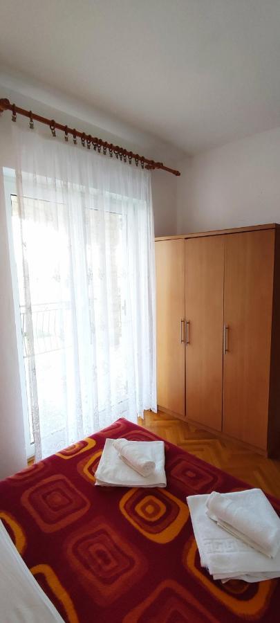 Apartmani Kevric Novi Vinodolski Buitenkant foto