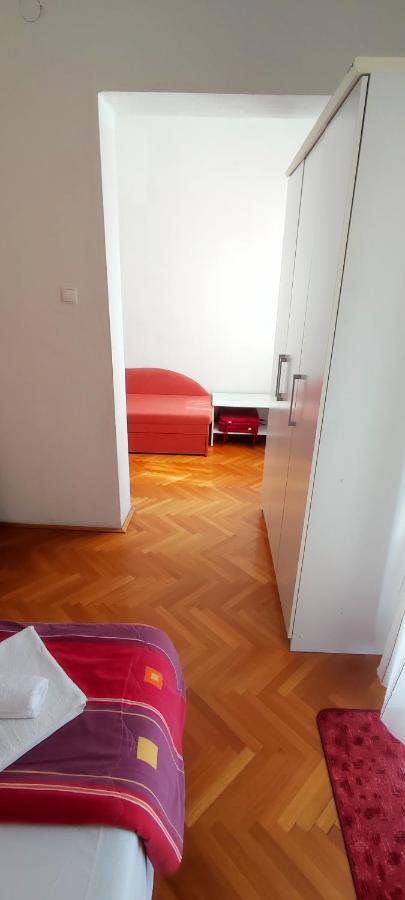 Apartmani Kevric Novi Vinodolski Buitenkant foto