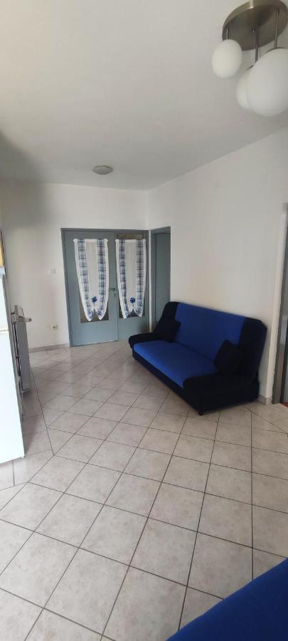 Apartmani Kevric Novi Vinodolski Buitenkant foto