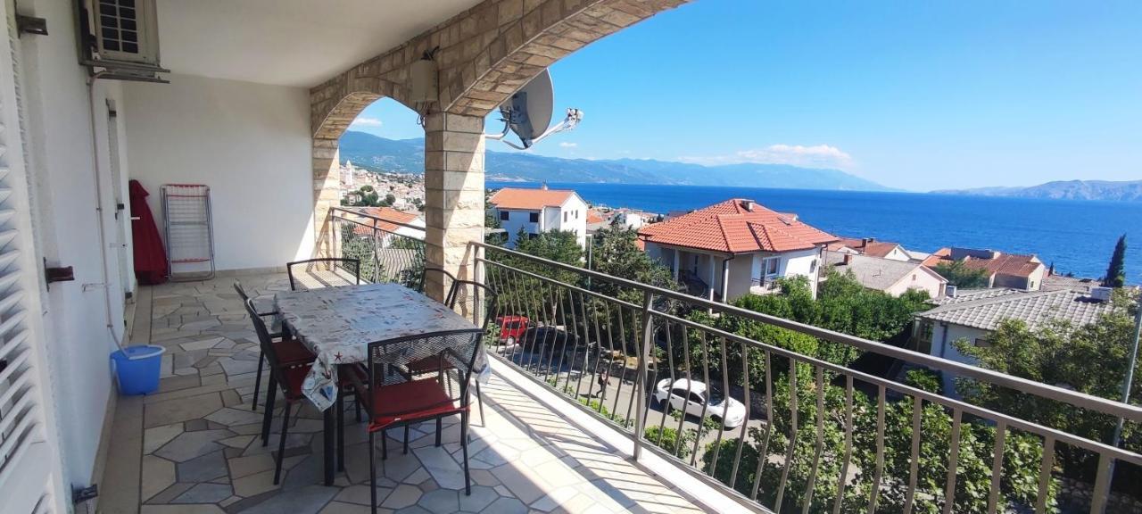 Apartmani Kevric Novi Vinodolski Buitenkant foto