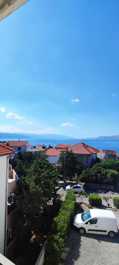 Apartmani Kevric Novi Vinodolski Buitenkant foto