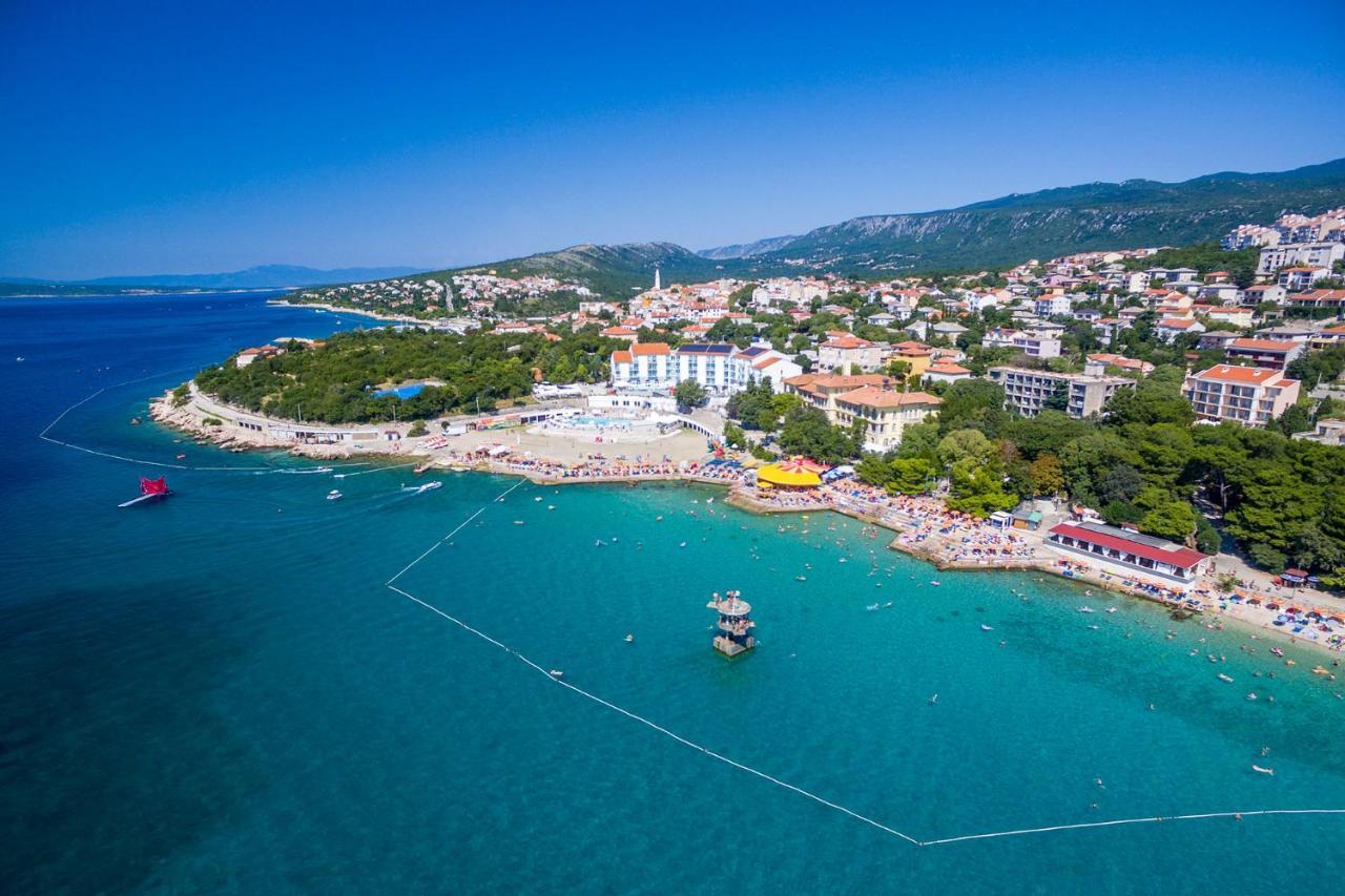 Apartmani Kevric Novi Vinodolski Buitenkant foto